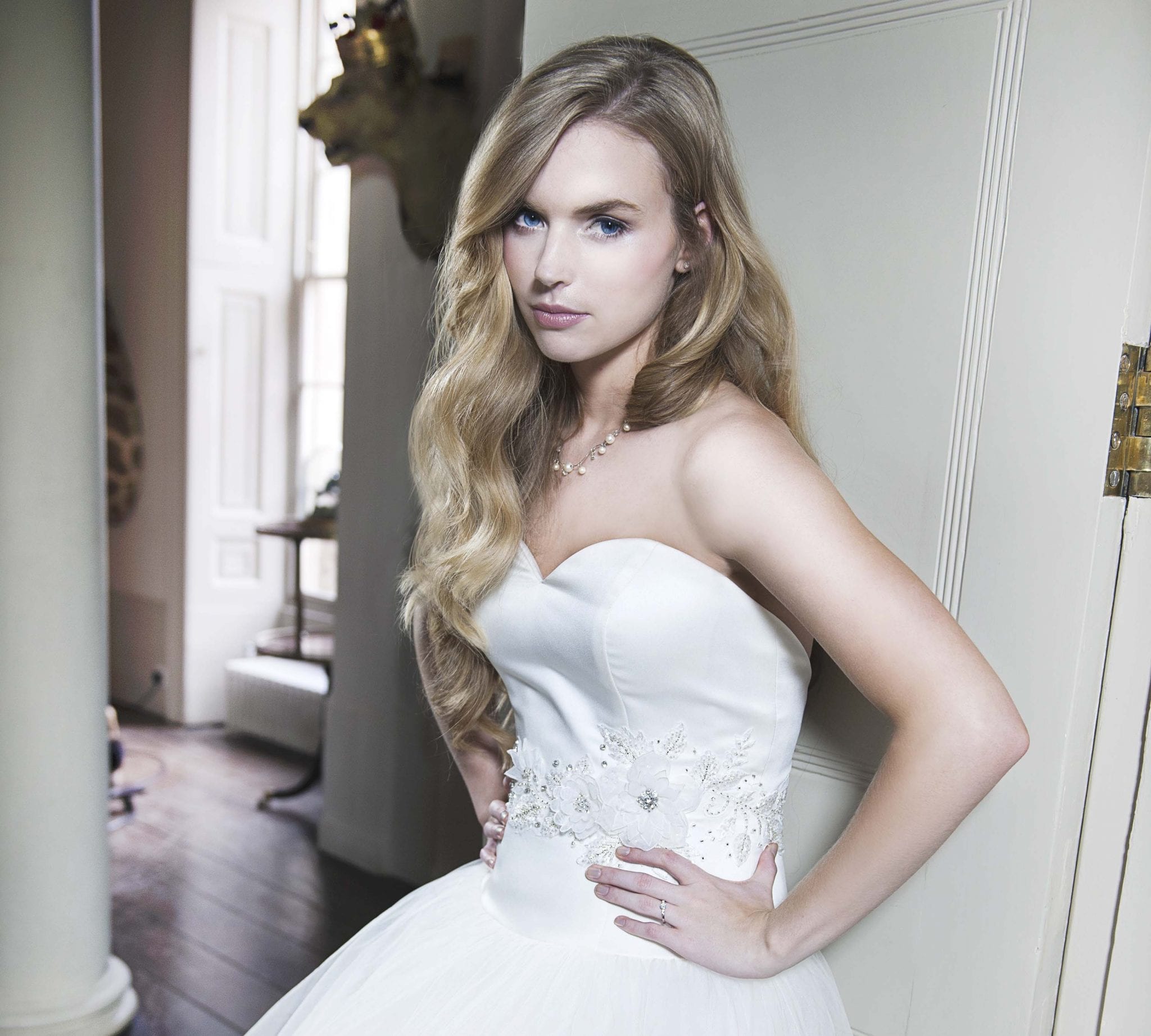 Get Long Bridal Locks With Great Lengths Fastrack Extensions